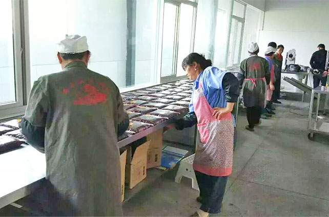 火鍋底料包裝機|袋裝火鍋底料包裝設備(豬圈火鍋)